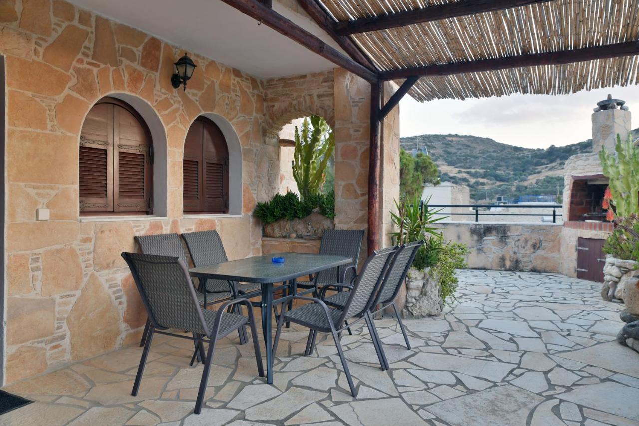 Bella Vita Style Rooms & Apartments Pitsidia Exterior foto